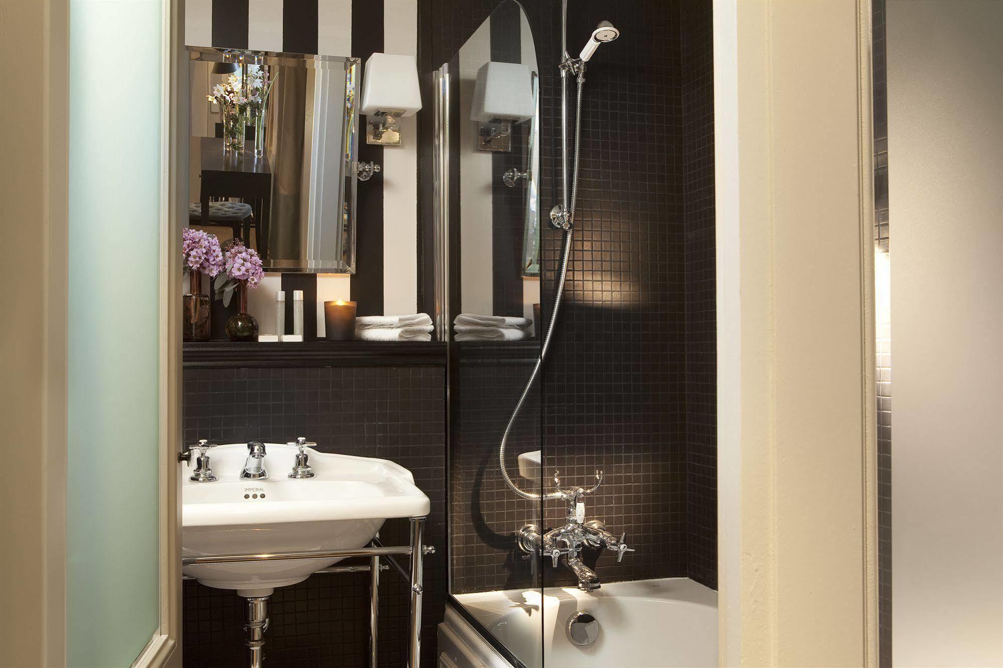 Hotel Verneuil Saint Germain Париж Екстериор снимка